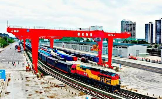 【心语新愿】贵州铁投集团铁路运营管理部主任聂凯：充分发挥铁路运输优势助推外向型经济发展