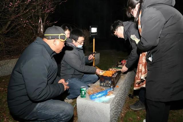 篝火晚会、烧烤、烟花秀……金山这里的景区越来越好玩