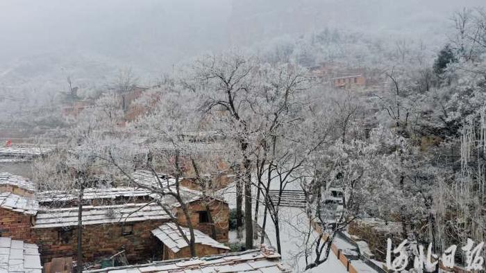 按图索冀｜百年古寨换雪装