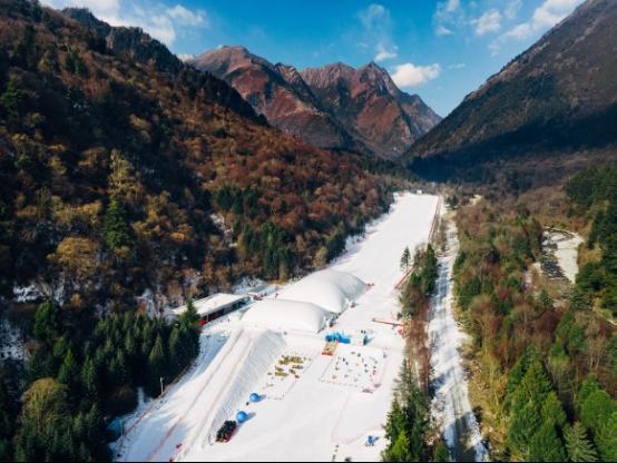 川将宋嘉华短道速滑世界杯接力夺银，四川冰雪花开四方