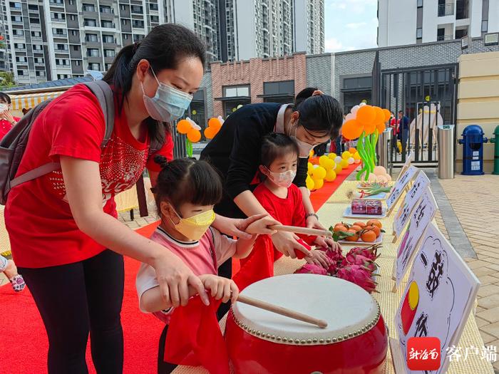 原创组图丨开学首日 一起来感受三亚幼儿园“萌娃”们的开学第一天