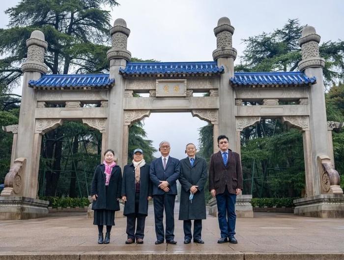 台媒关注：夏立言赴南京中山陵缅怀孙中山，称“国民党绝不忘本”