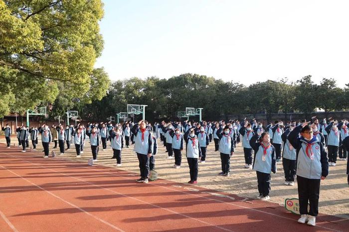 新学期，新起点~~快来看看金汇镇热“学”沸腾的开学现场吧！