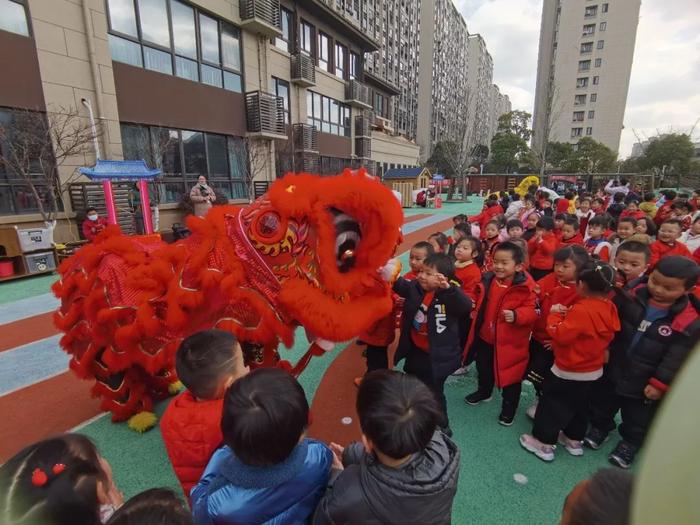 新学期，新起点~~快来看看金汇镇热“学”沸腾的开学现场吧！