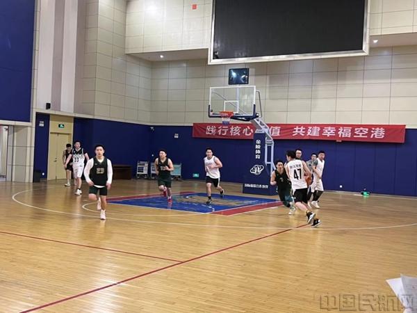 浙江空管分局：青春之火筑交流 篮球比赛迎亚运