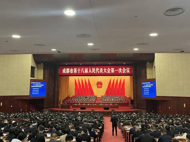 成都市中级人民法院：2022年全市法院共受案50余万件 法官人均结案400余件