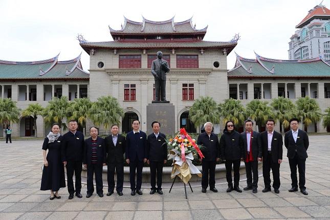 聚焦“华侨旗帜、民族光辉” 《百年巨匠——陈嘉庚》在厦门开机