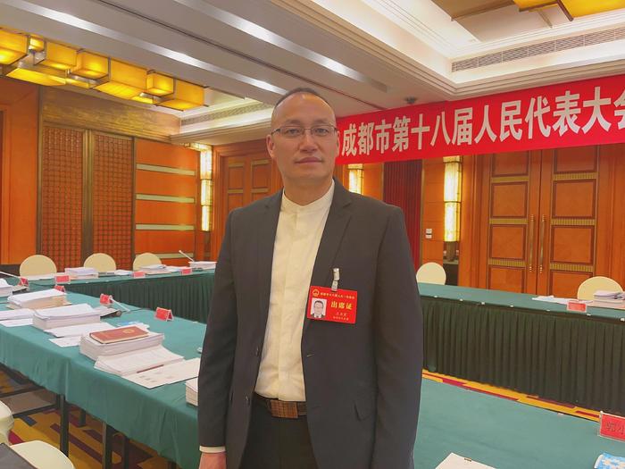 ▲成都市人大代表王力宏