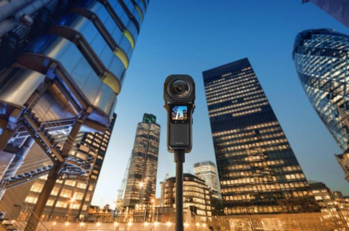 影石Insta360与徕卡联合设计的ONE RS一英寸全景相机