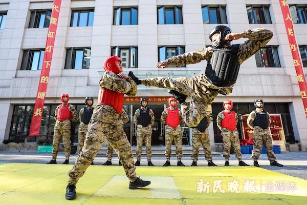 当好新时代“霓虹灯下的哨兵”——记武警上海总队执勤第四支队十中队