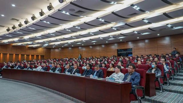 四川自贡到西北工业大学招引人才 29家企事业单位收到380余份简历