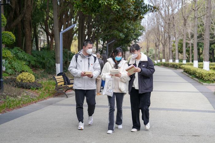 回收温暖 让爱循环 上海惠众绿色公益发展促进中心携手宋庆龄儿童阅读室启动2023年度公益计划