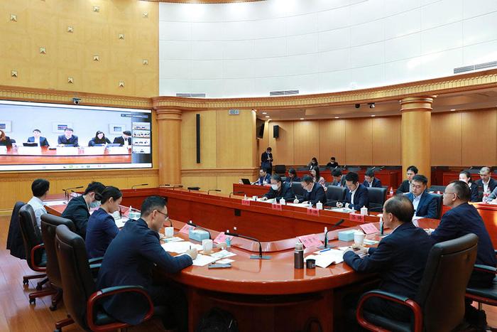 外资司召开中资境外债跨境监管合作座谈会