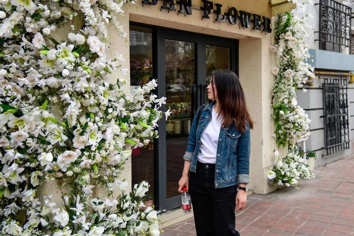 组图 | 妇女节当日，沪上鲜花店生意红火