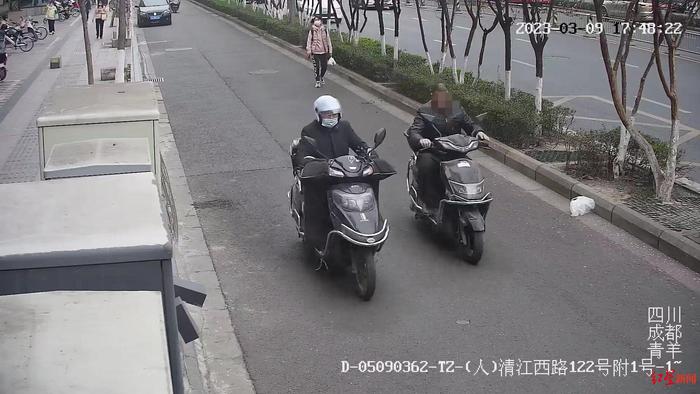 ▲未佩戴头盔