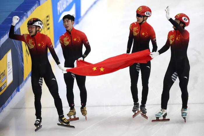 佳木斯市运动员钟宇晨勇夺2022-2023赛季短道速滑世锦赛男子接力冠军