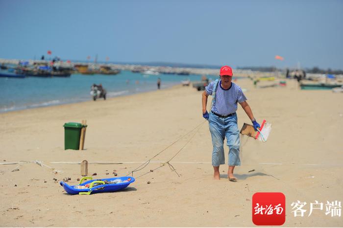 汪敏江：86岁“候鸟”老人持续3年在海边捡垃圾获赞