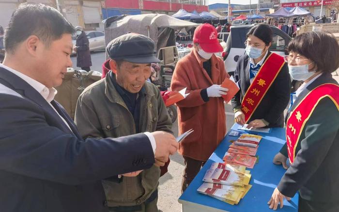 景州农商银行扎实推进“315消费者权益保护日”宣传周工作