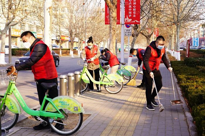 山东昌邑烟草党员干部“双报到”服务群众“零距离”