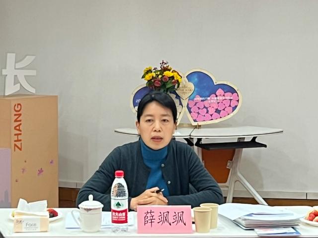 当好社会组织的“金牌店小二” 区领导调研区社会组织服务中心