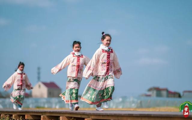 首届崇明水仙花文化旅游节开幕