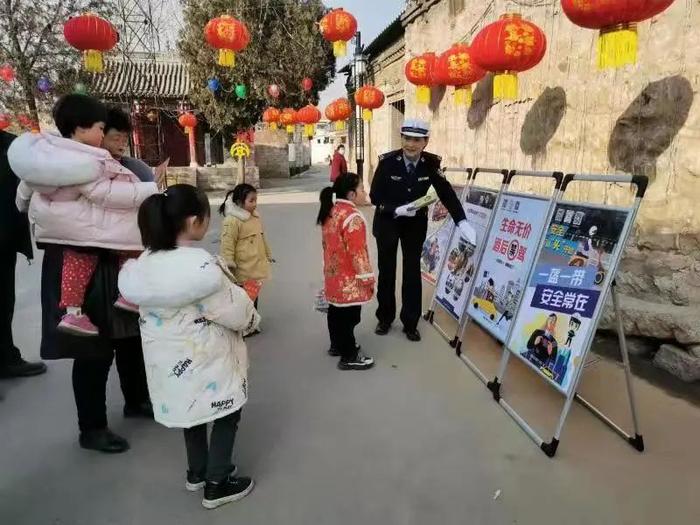 从春天出发，河北交警田间地头话交通安全~ | 美丽乡村行