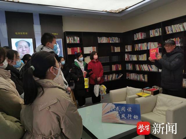 南通崇川：“漂流书包”漂至伊宁 通伊两地学生共同开展阅读活动