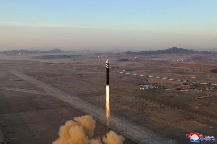 朝鲜3月16日发射“火星炮-17” 图源:朝中社