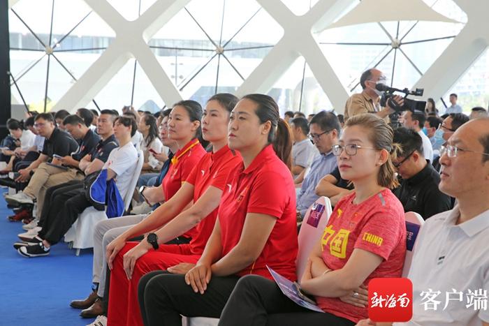 现场直击：第二届中国（海南）体育用品和装备进口博览会开幕现场