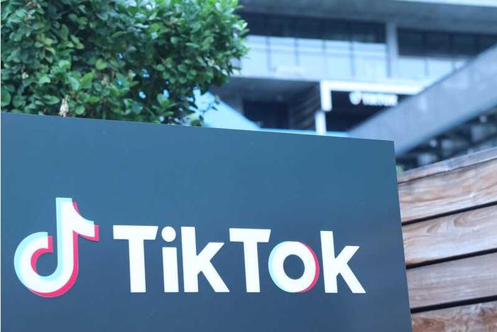 拜登政府导演的“TikTok”危机，几乎是在与“半个美国作对”？