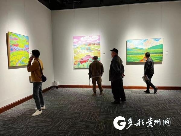 “贵州省高校美术名师推介展——彭振油画作品展”在中天美术馆开幕