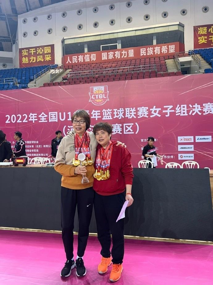 🏆队史首冠！福建女篮夺得全国U19青年篮球联赛女子组冠军