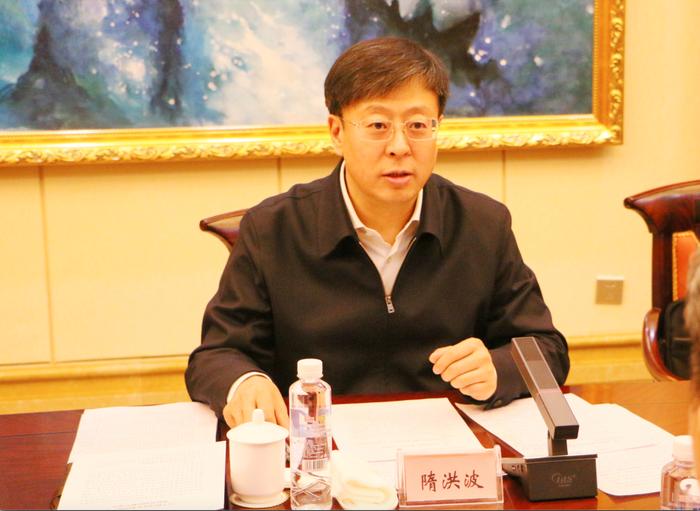 隋洪波与北京建龙集团董事长张志祥举行工作会谈