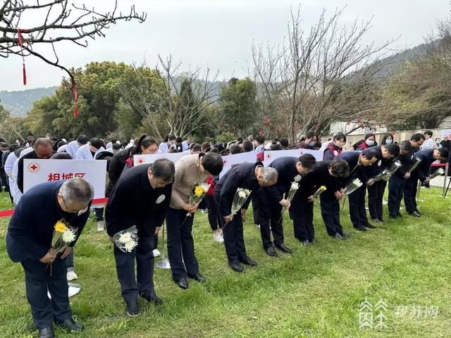 致敬！江苏各地开展遗体和人体器官捐献者缅怀纪念活动