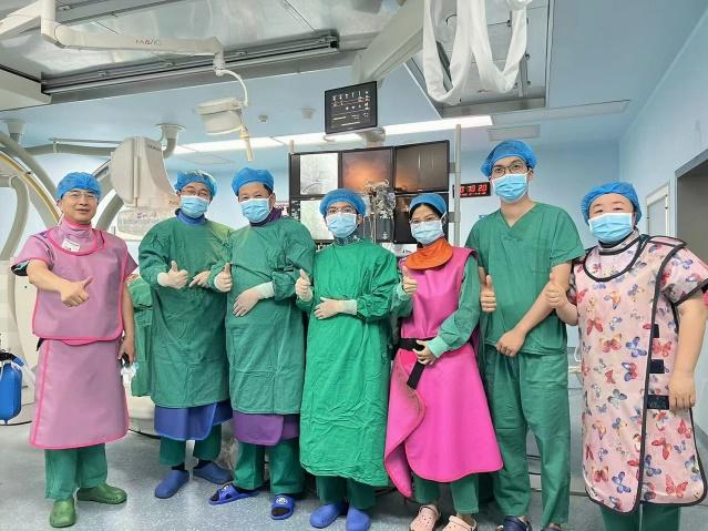 海医二院心内科团队成功完成海南省内首台WATCHMAN FLX左心耳封堵器植术