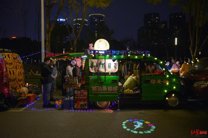 ▲三色路夜市 资料图