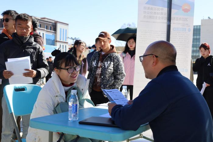 中国石油面向西藏招聘高校毕业生 计划29个岗位73人