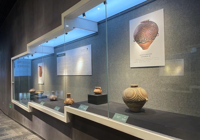 古陶瓷真伪对比展在龙岗开幕 300余件展品跨越五千年对比中见真知