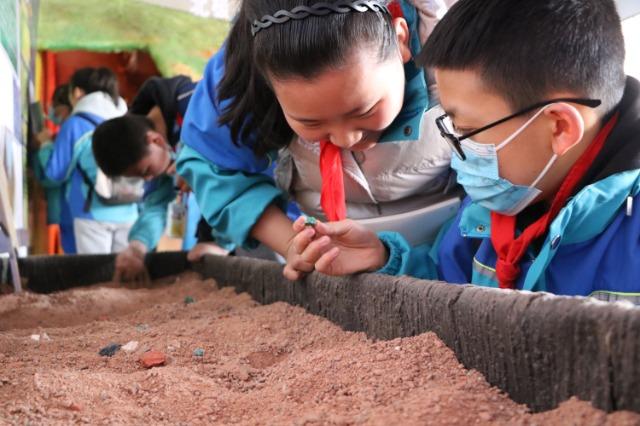 甘肃兰州七里河小学教育集团：探寻科技奥秘 体验劳动快乐