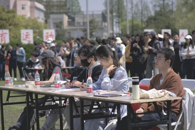 听觉盛宴！这场露天音乐节在复旦校园火热开唱