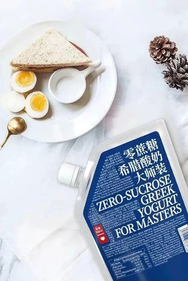 乐纯推出“零蔗糖ProMax大师装”希腊酸奶图片来源:公众号@乐纯的伙伴们