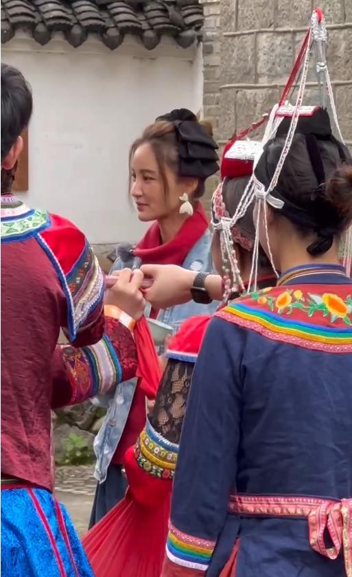 今天，又有大明星来丽水了！他是家喻户晓的男神