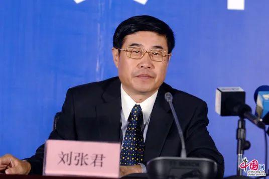 震动金融圈！原银监会处置非法集资办公室主任刘张君被查，已退休近8年
