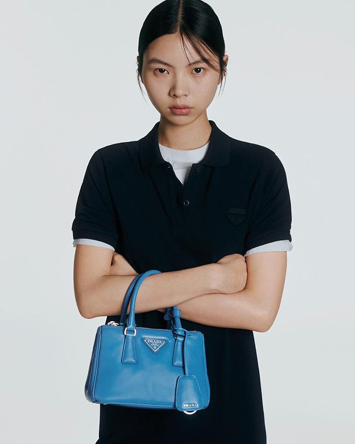 Prada 520广告大片上线，Coach推出专注可持续时尚的子品牌 | 是日美好事物