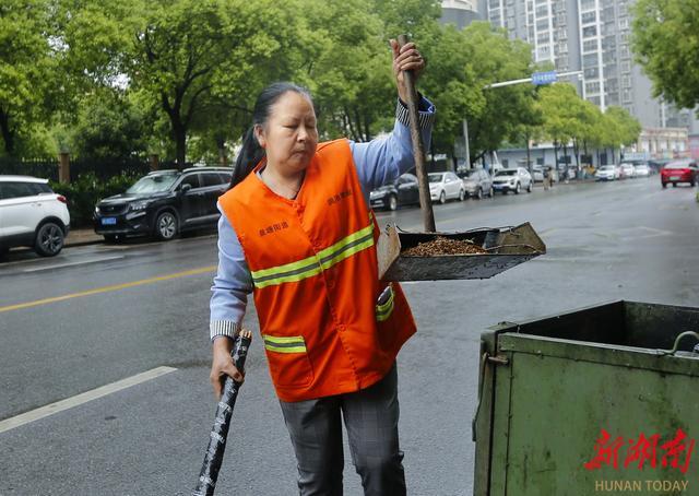 “五一”假期我在岗丨 孙艳辉：26年坚守环卫一线