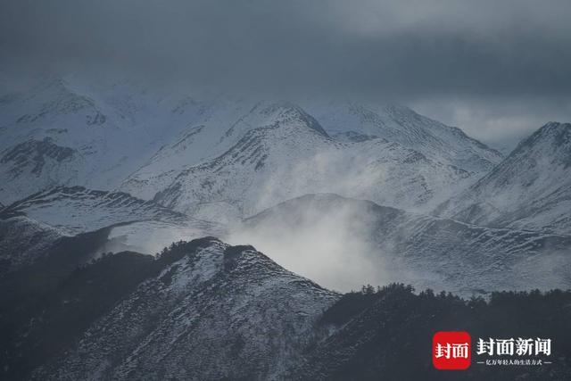 图集｜雨后初晴 云海蒸腾夹金山