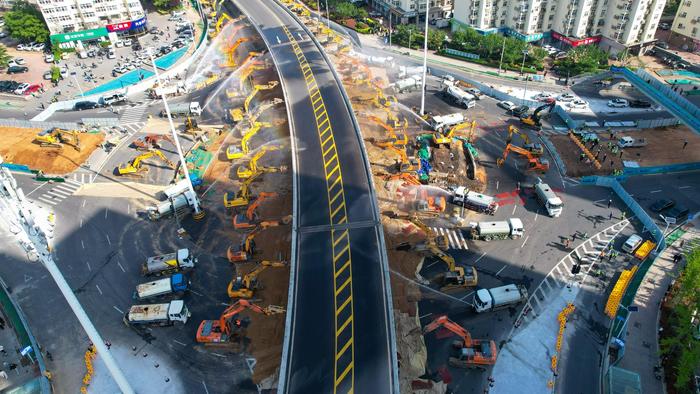 青岛市雁山立交桥提前完成拆除——重庆南路-温州路方向地面交通开放