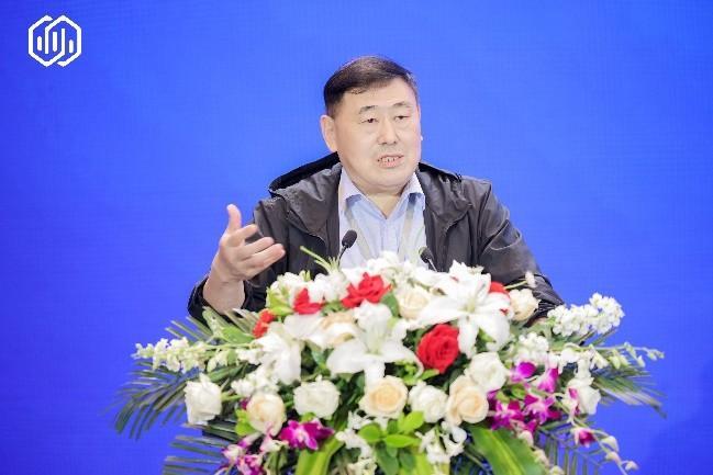 (图:中国工程院 周绪红院士)