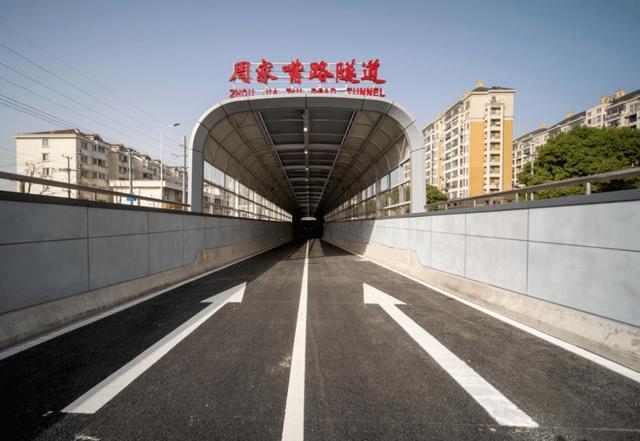 你知道上海高速公路总里程突破多少公里了吗？