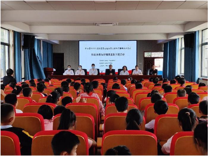 怀宁县金拱镇中心学校开展校园急救知识健康宣教主题活动